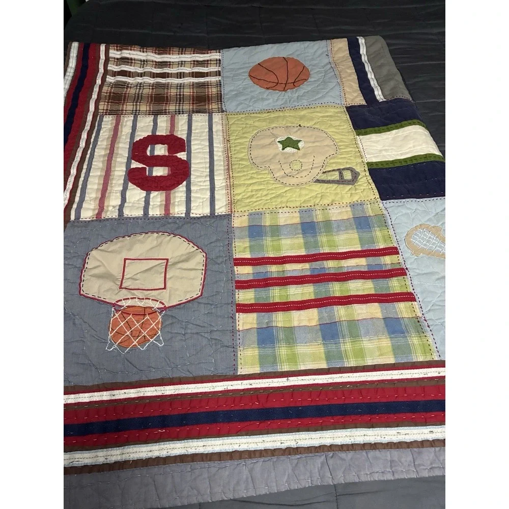 Pottery Barn Full/Queen Sports Theme Quilt Reverse Blue